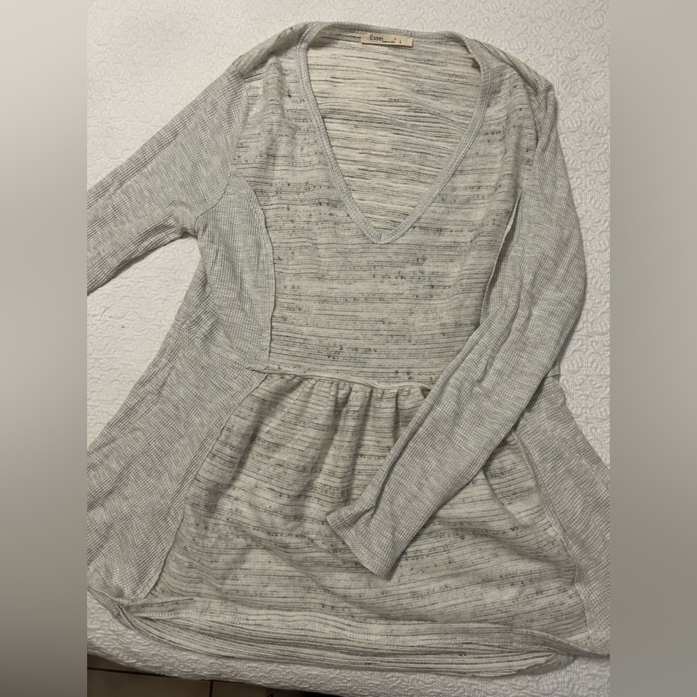 Women’s Essei Top
